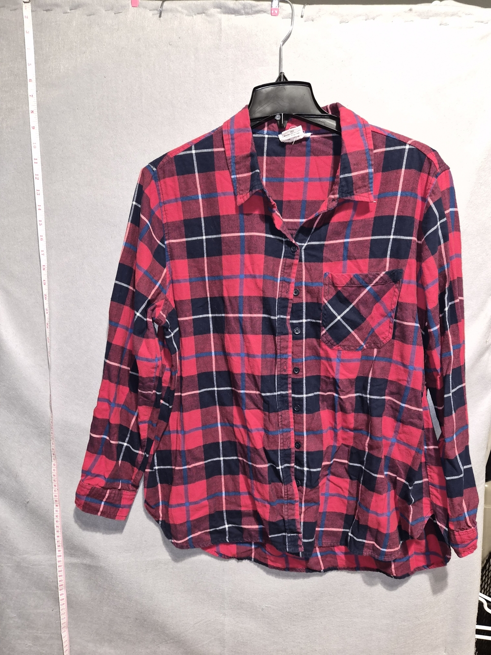 BeachLunchLounge Women’s XL Red Plaid Flannel